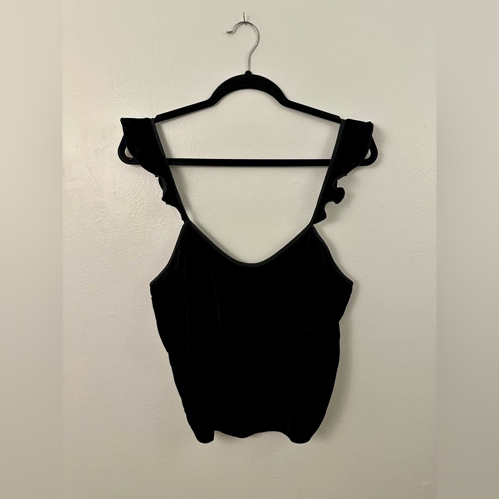 Victoria’s Secret Velour Cropped Tank size M